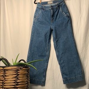 Wide legged crop jeans